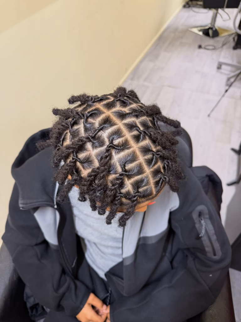Instant Locs Using the Crochet Method